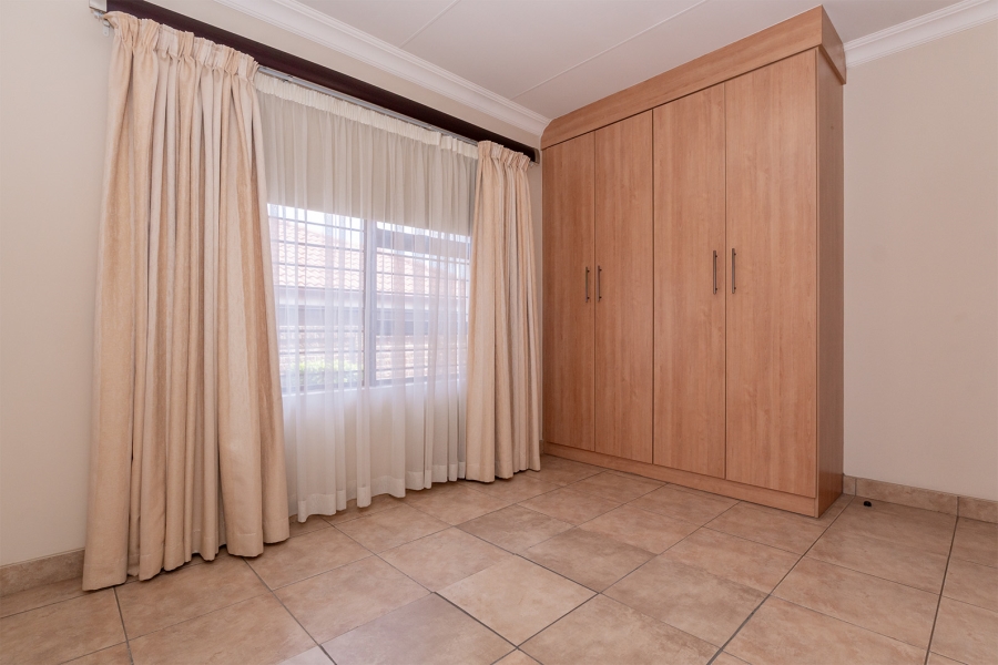 2 Bedroom Property for Sale in Parkrand Gauteng