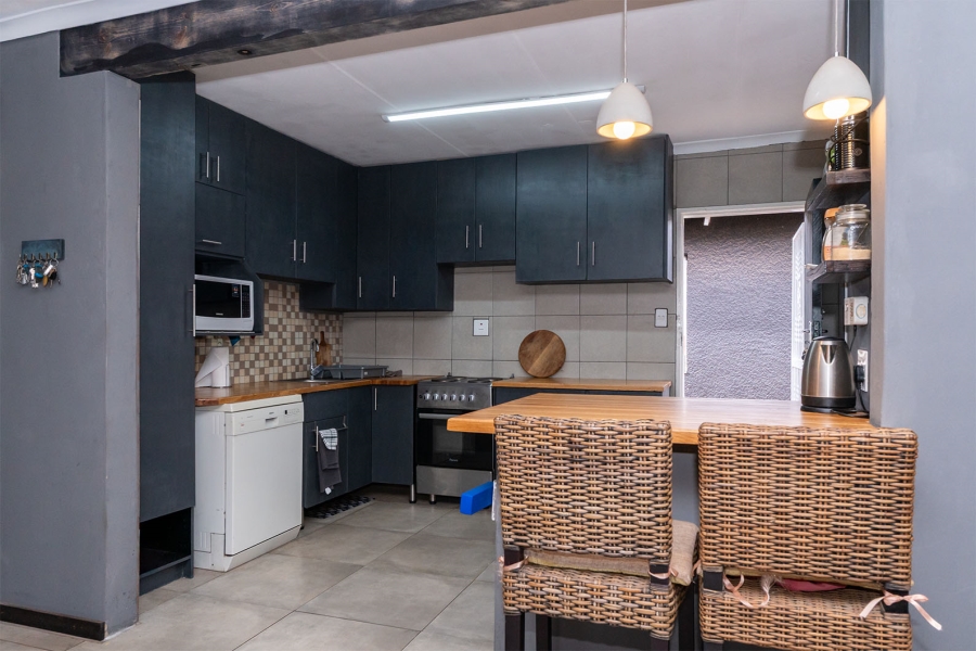 4 Bedroom Property for Sale in Klopperpark Gauteng