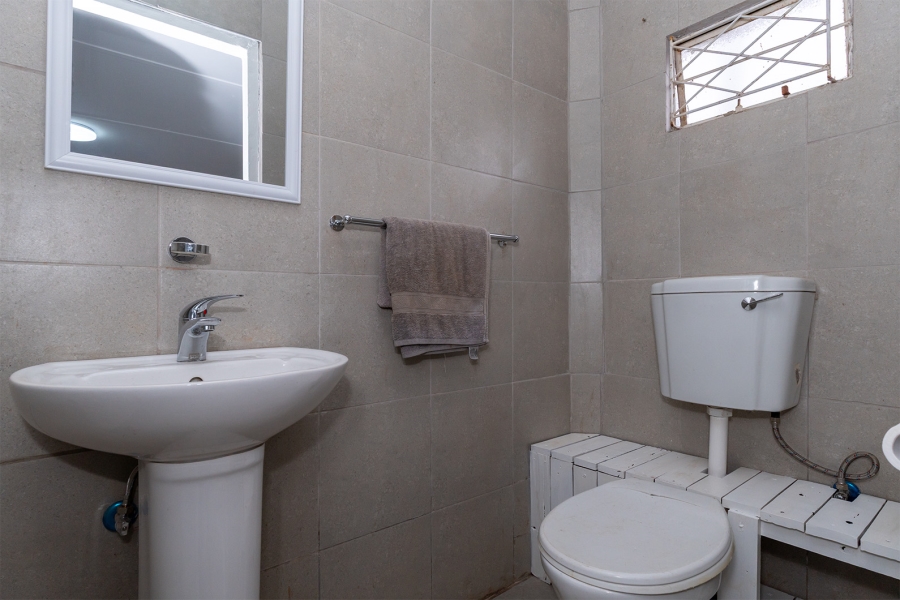 4 Bedroom Property for Sale in Klopperpark Gauteng