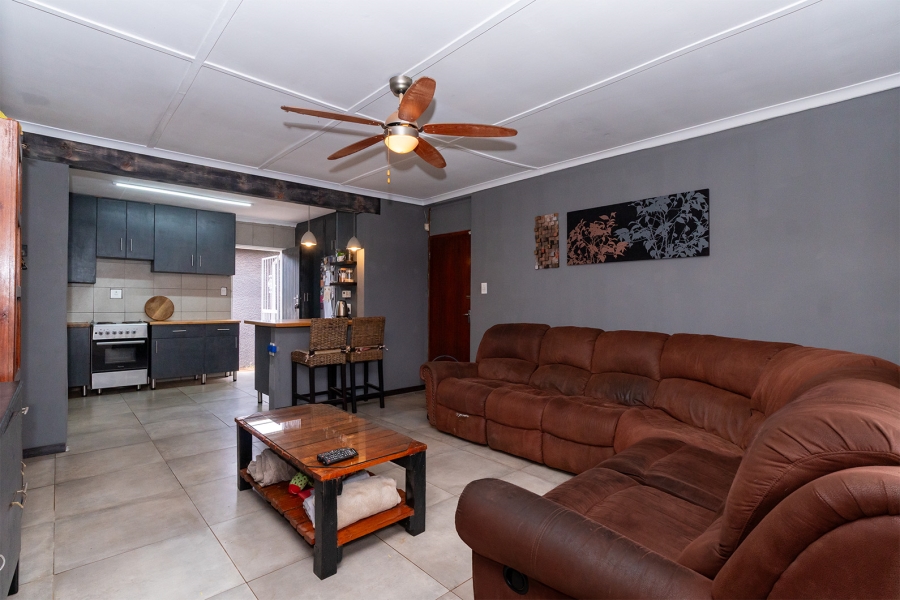 4 Bedroom Property for Sale in Klopperpark Gauteng