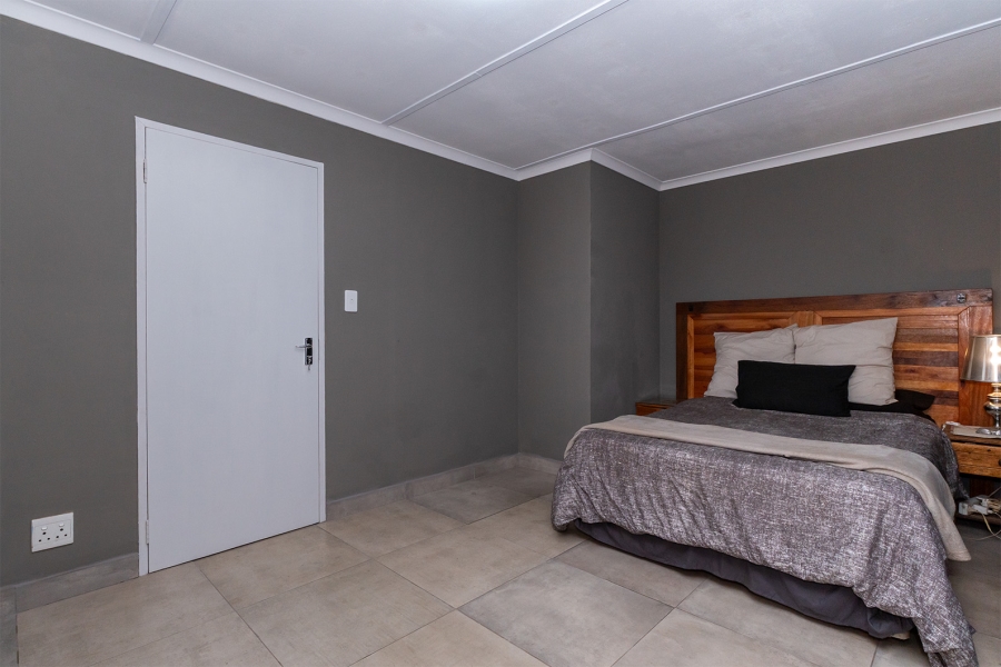 4 Bedroom Property for Sale in Klopperpark Gauteng