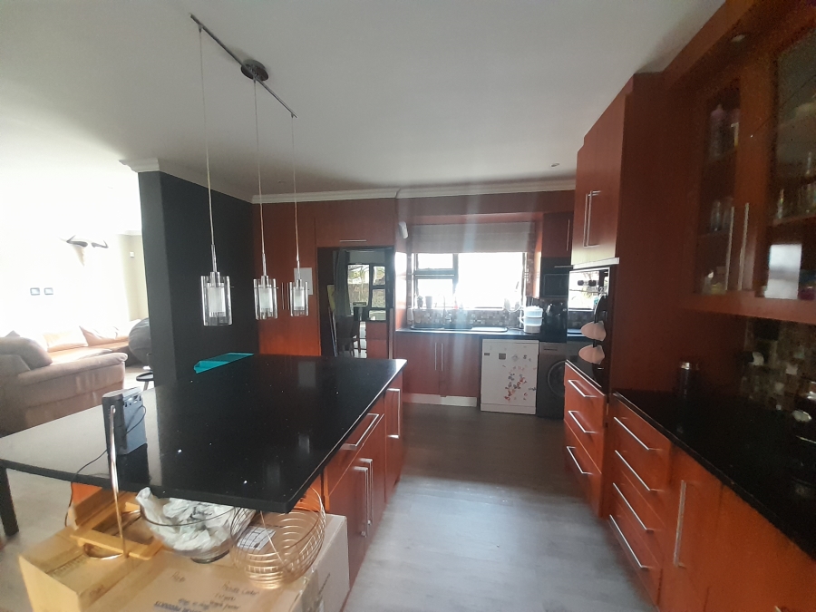 To Let 3 Bedroom Property for Rent in Pierre Van Ryneveld Gauteng