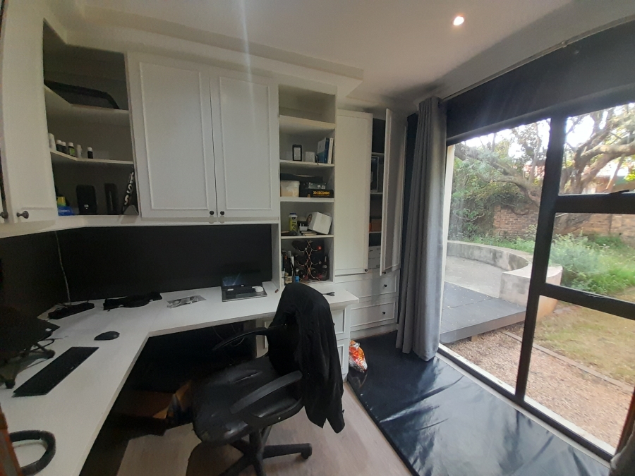 To Let 3 Bedroom Property for Rent in Pierre Van Ryneveld Gauteng