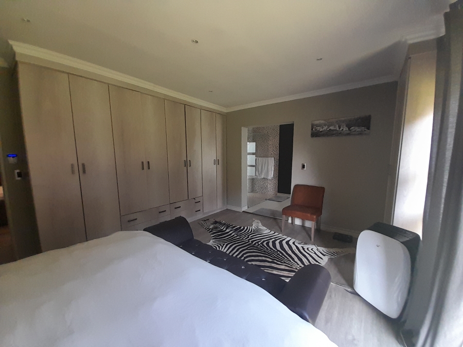 To Let 3 Bedroom Property for Rent in Pierre Van Ryneveld Gauteng