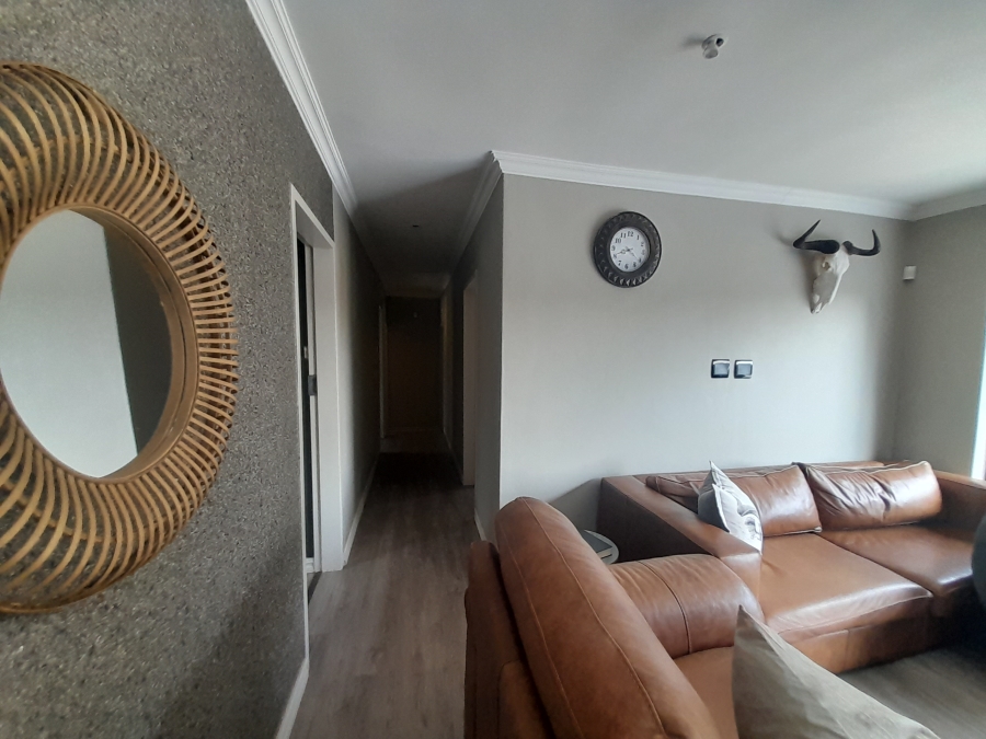 To Let 3 Bedroom Property for Rent in Pierre Van Ryneveld Gauteng