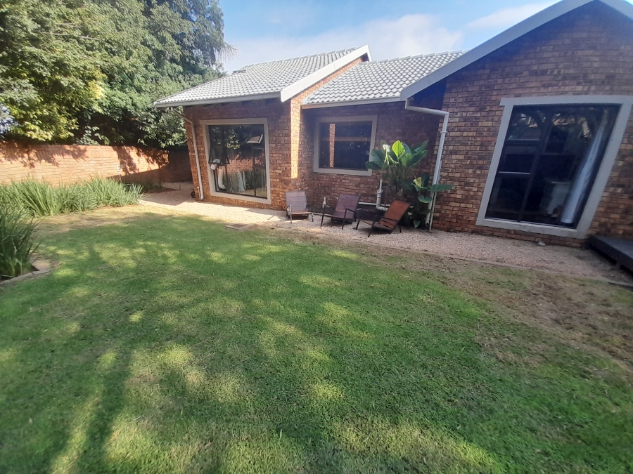 To Let 3 Bedroom Property for Rent in Pierre Van Ryneveld Gauteng