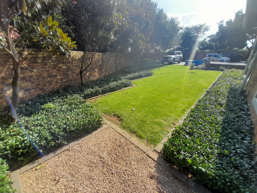 To Let 3 Bedroom Property for Rent in Pierre Van Ryneveld Gauteng