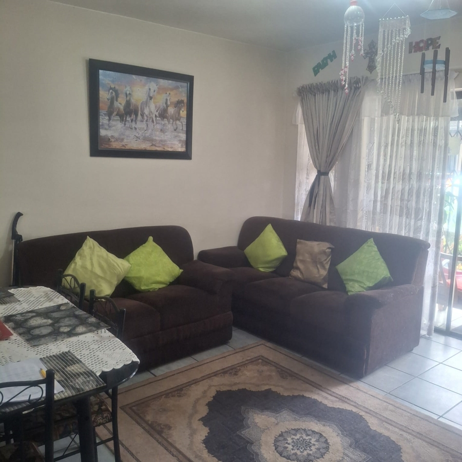 2 Bedroom Property for Sale in Brenthurst Gauteng