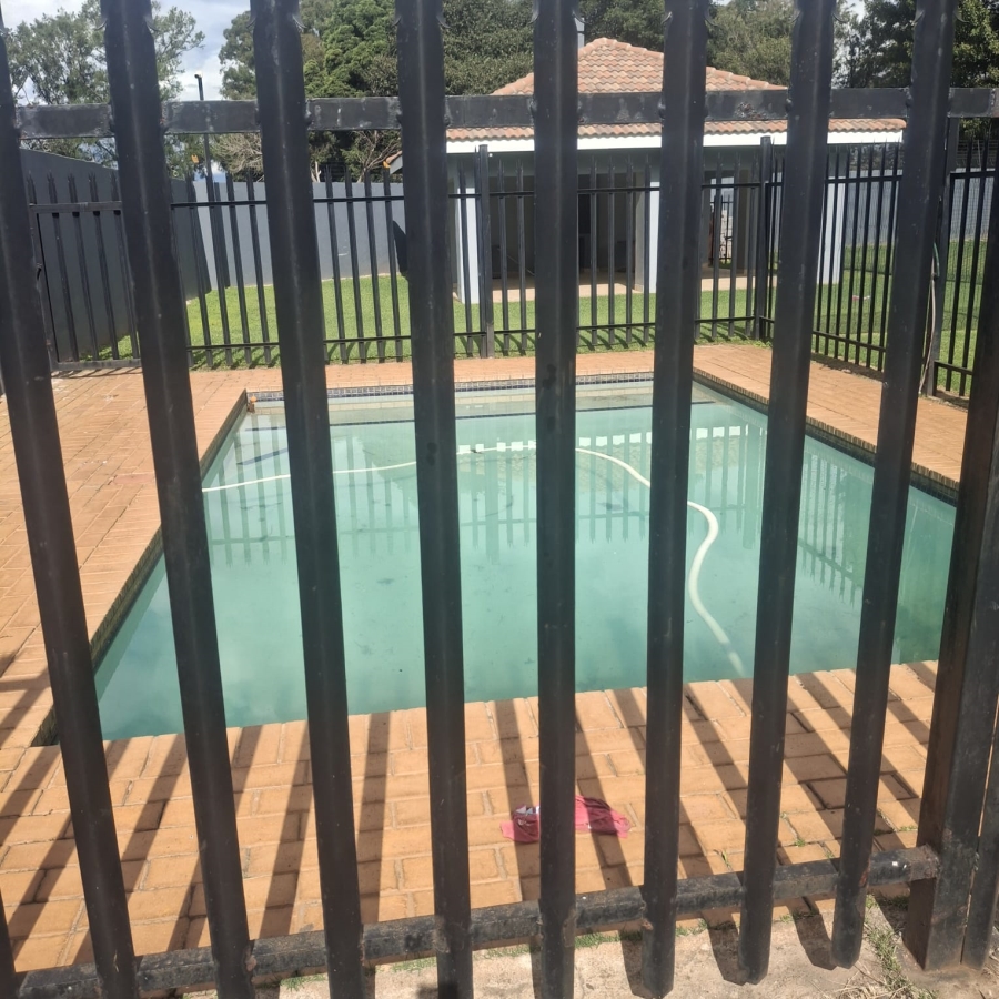 2 Bedroom Property for Sale in Brenthurst Gauteng