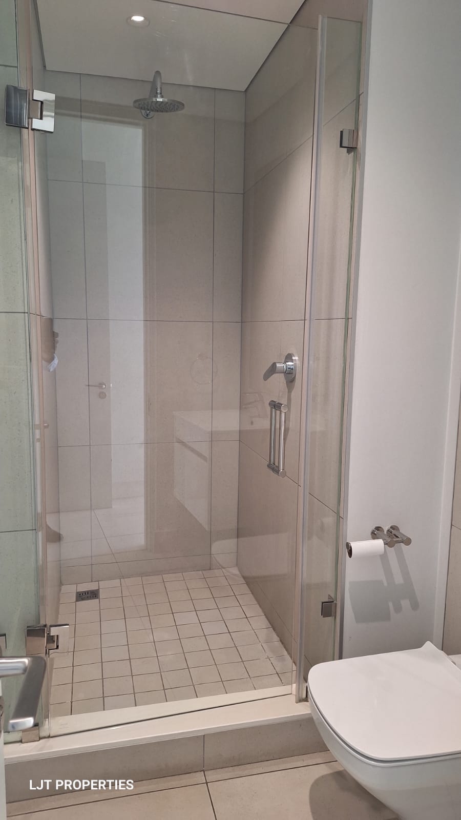 2 Bedroom Property for Sale in Waterfall Gauteng