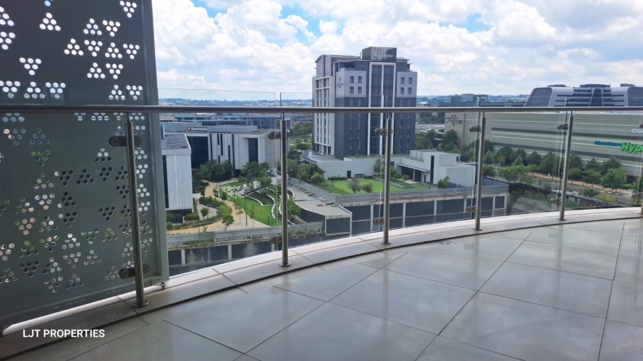 2 Bedroom Property for Sale in Waterfall Gauteng