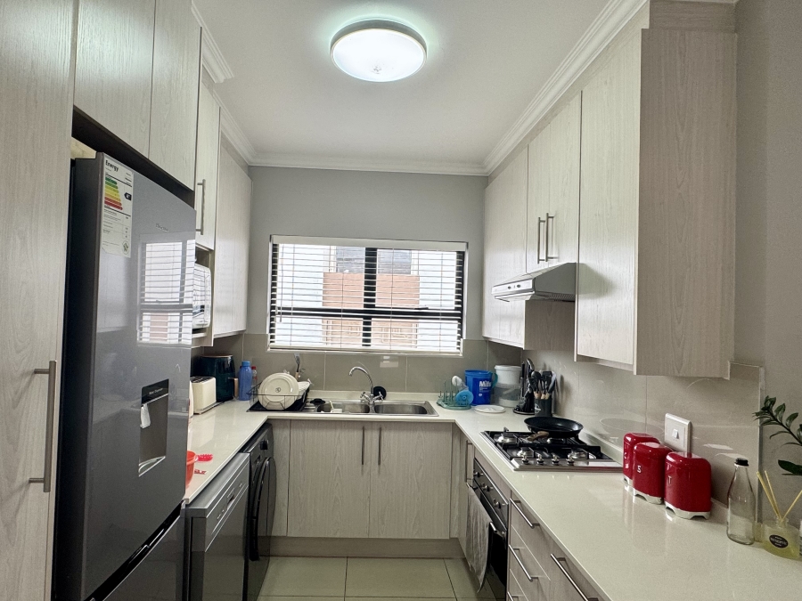 3 Bedroom Property for Sale in Wilgeheuwel Gauteng