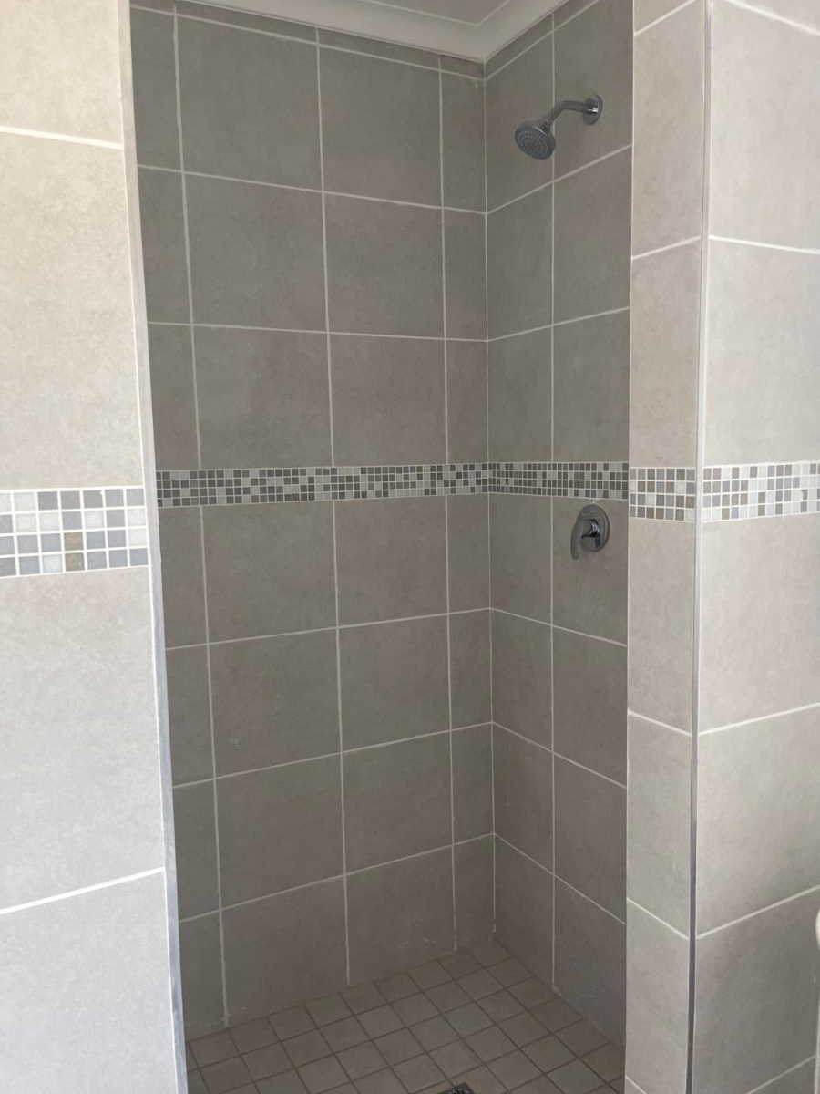 9 Bedroom Property for Sale in Linden Gauteng