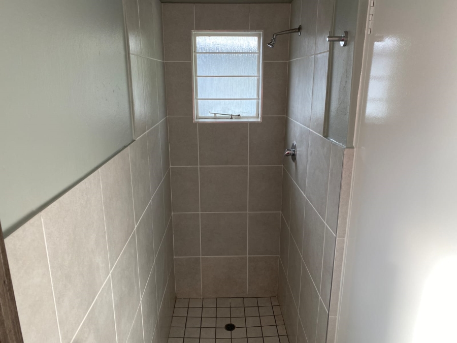 9 Bedroom Property for Sale in Linden Gauteng