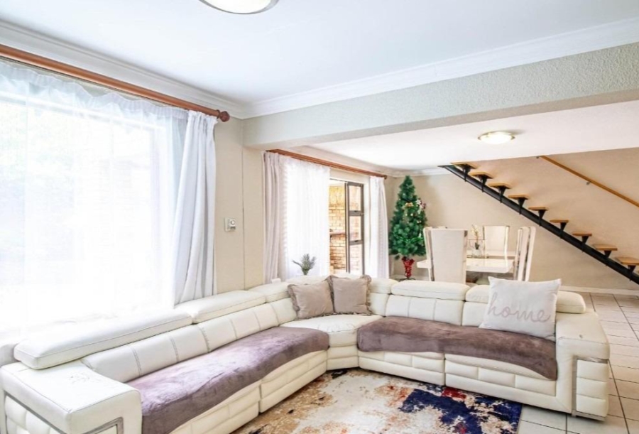 3 Bedroom Property for Sale in Meyersdal Gauteng