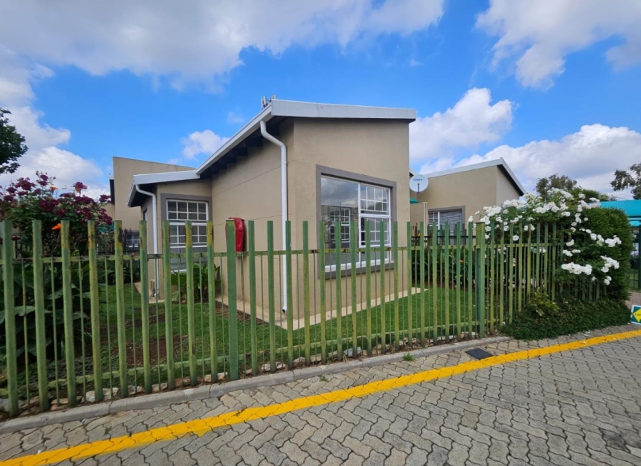 2 Bedroom Property for Sale in Meyersdal Gauteng