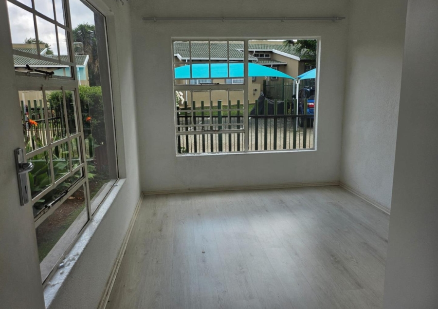 2 Bedroom Property for Sale in Meyersdal Gauteng