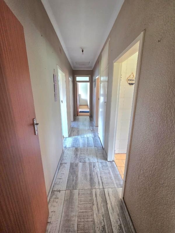 3 Bedroom Property for Sale in Freeway Park Gauteng