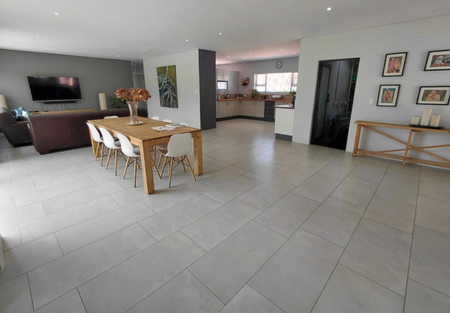 3 Bedroom Property for Sale in Brackenhurst Gauteng