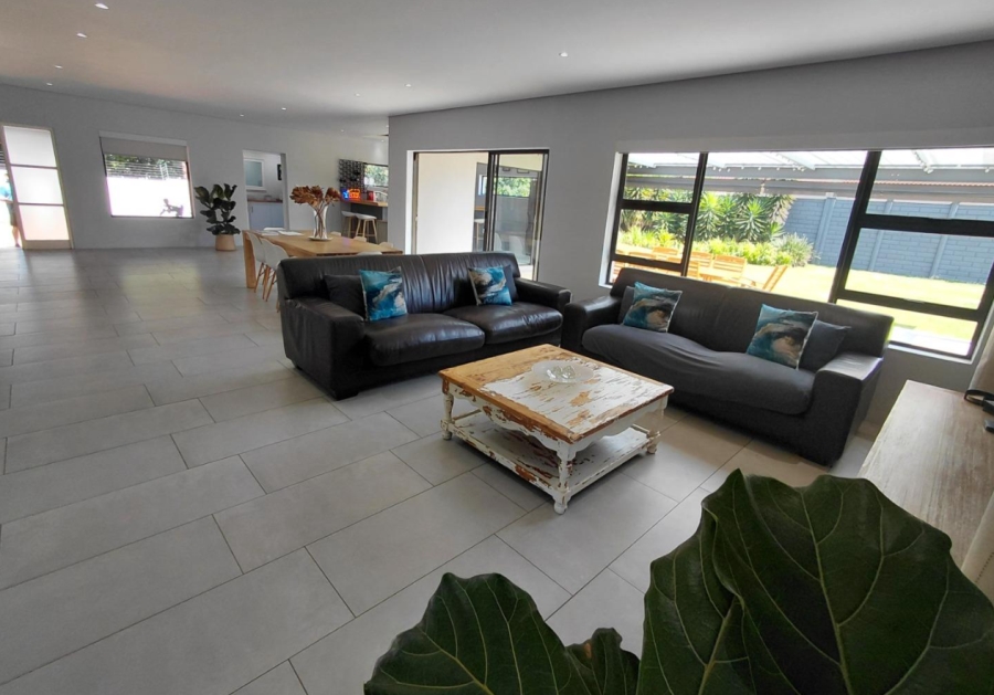 3 Bedroom Property for Sale in Brackenhurst Gauteng