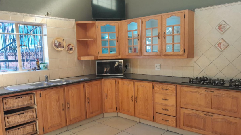 3 Bedroom Property for Sale in Brackenhurst Gauteng