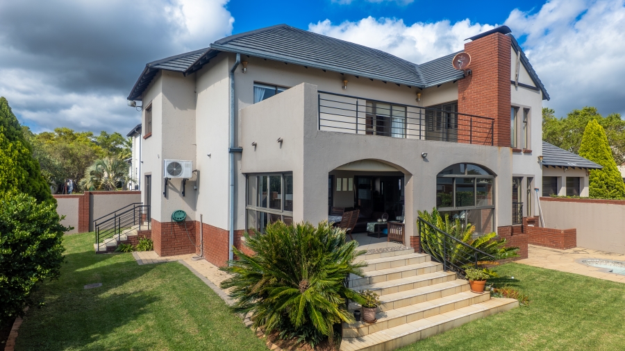 4 Bedroom Property for Sale in Rietvlei Heights Country Estate Gauteng