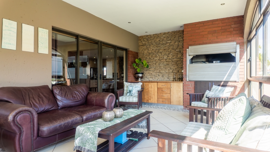 4 Bedroom Property for Sale in Rietvlei Heights Country Estate Gauteng