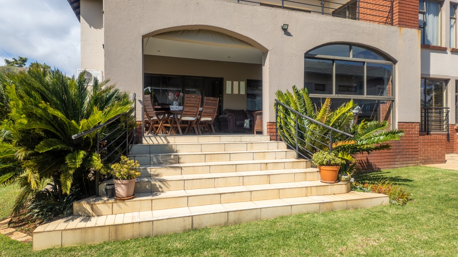 4 Bedroom Property for Sale in Rietvlei Heights Country Estate Gauteng