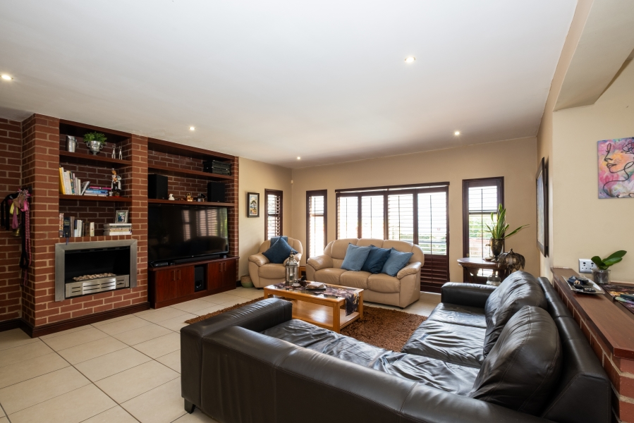 4 Bedroom Property for Sale in Rietvlei Heights Country Estate Gauteng