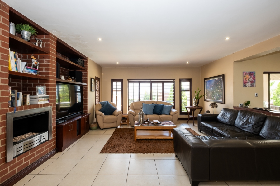 4 Bedroom Property for Sale in Rietvlei Heights Country Estate Gauteng