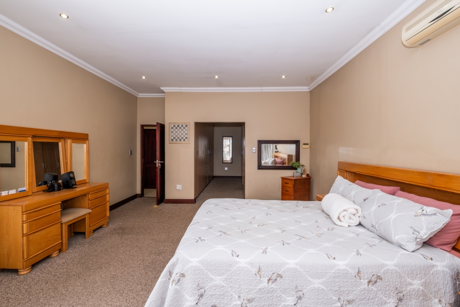 4 Bedroom Property for Sale in Rietvlei Heights Country Estate Gauteng