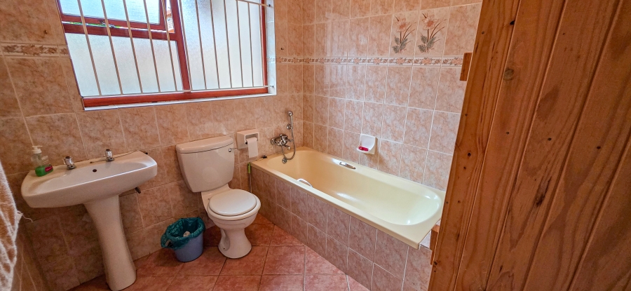 2 Bedroom Property for Sale in Montana Park Gauteng