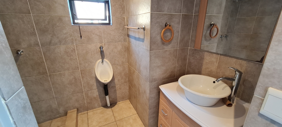 To Let commercial Property for Rent in Eldoraigne Gauteng