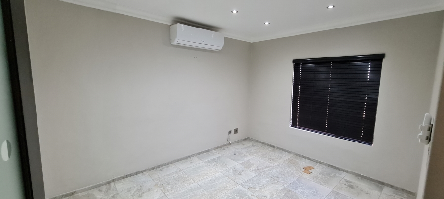 To Let commercial Property for Rent in Eldoraigne Gauteng