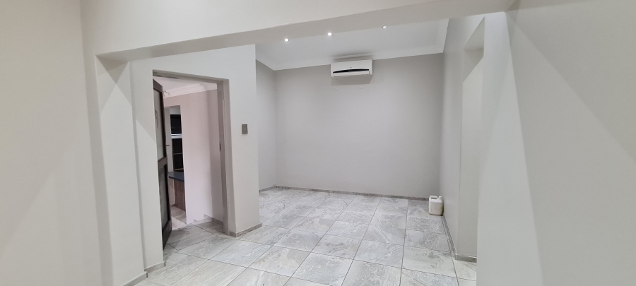 To Let commercial Property for Rent in Eldoraigne Gauteng