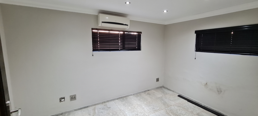 To Let commercial Property for Rent in Eldoraigne Gauteng