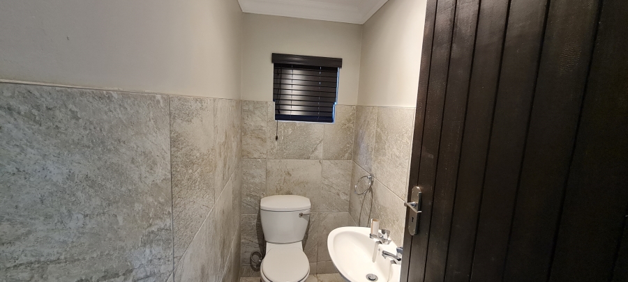 To Let commercial Property for Rent in Eldoraigne Gauteng