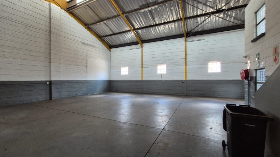 To Let commercial Property for Rent in Silvertondale Gauteng