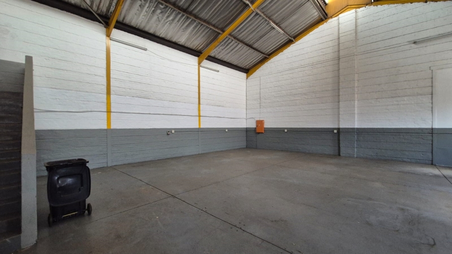 To Let commercial Property for Rent in Silvertondale Gauteng