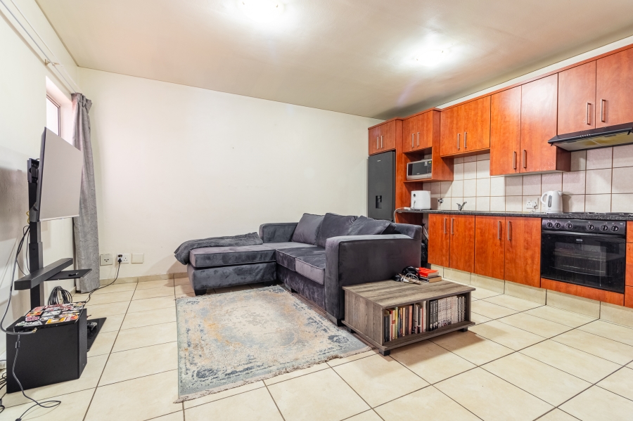 1 Bedroom Property for Sale in Ferndale Gauteng