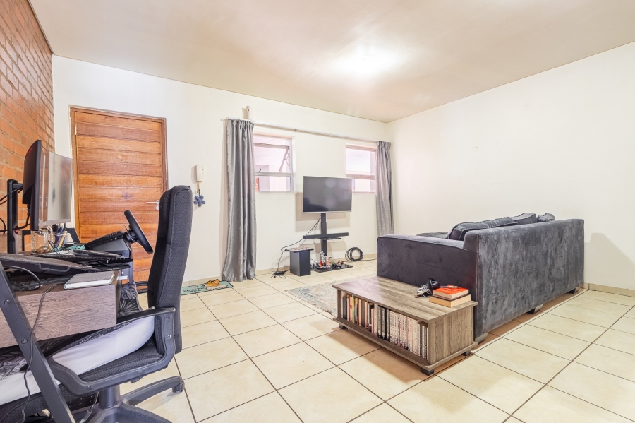 1 Bedroom Property for Sale in Ferndale Gauteng