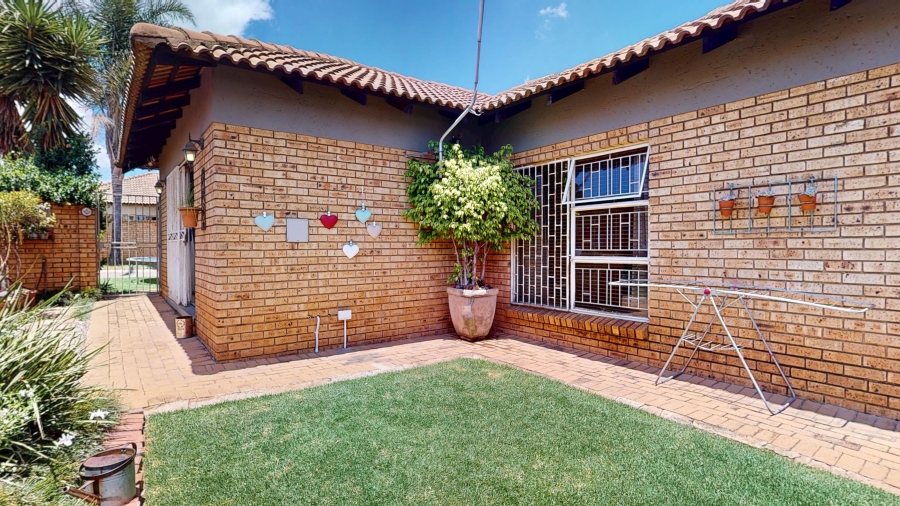 3 Bedroom Property for Sale in Witfield Gauteng