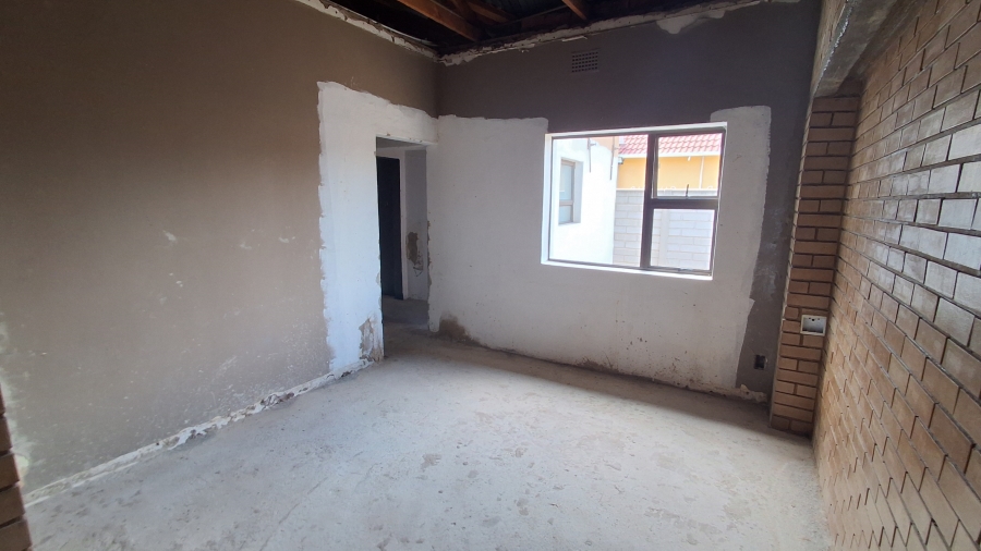 3 Bedroom Property for Sale in Selection Park Gauteng