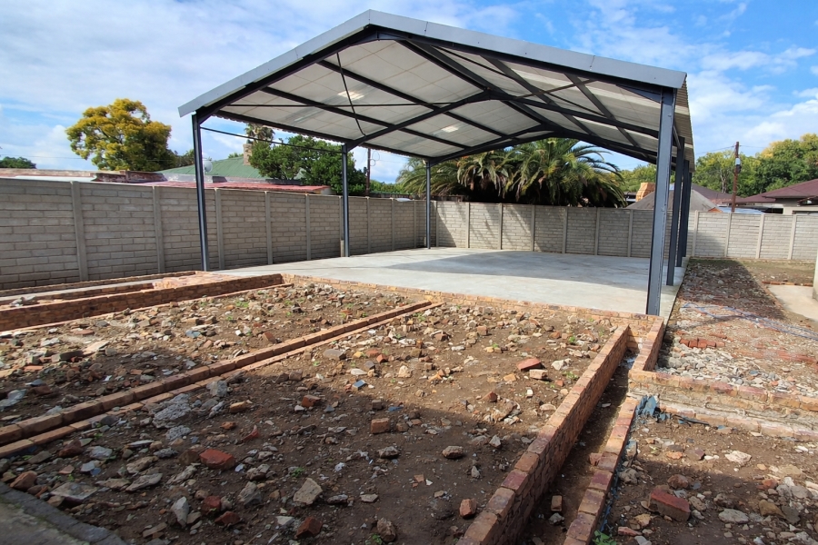 3 Bedroom Property for Sale in Selection Park Gauteng