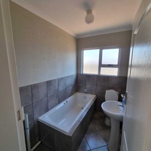 3 Bedroom Property for Sale in Brenthurst Gauteng