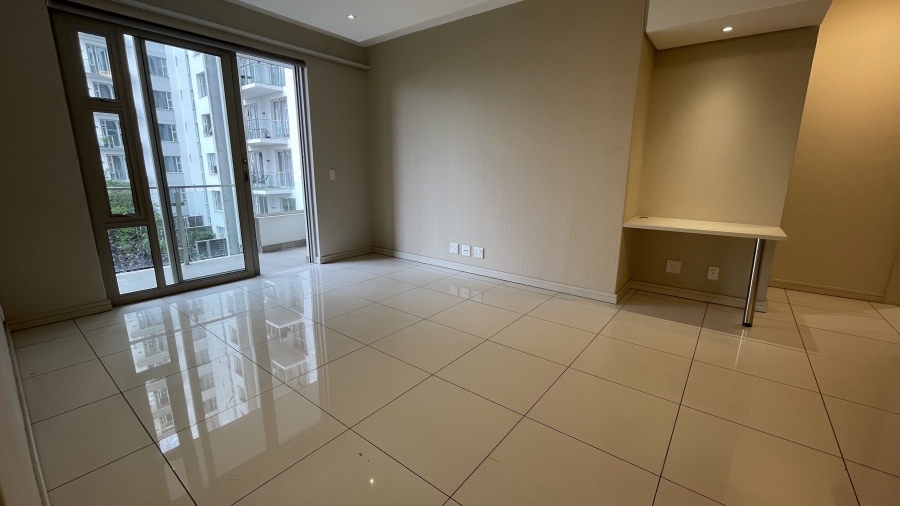 To Let 2 Bedroom Property for Rent in Rosebank Gauteng