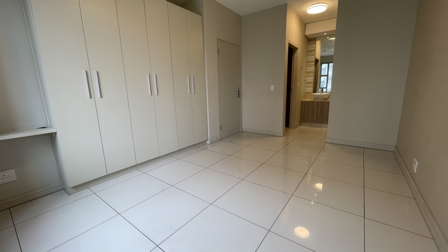To Let 2 Bedroom Property for Rent in Rosebank Gauteng