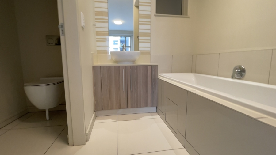 To Let 2 Bedroom Property for Rent in Rosebank Gauteng