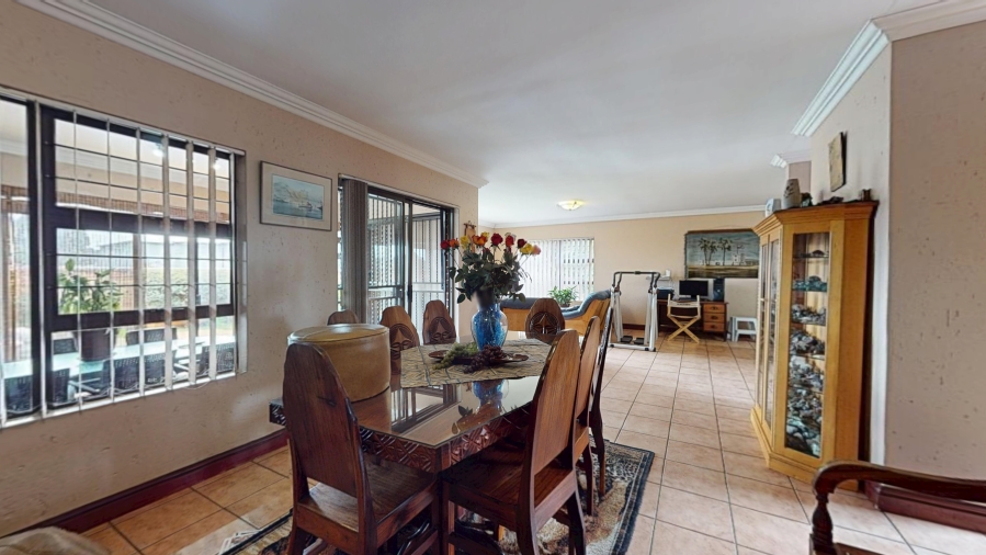 3 Bedroom Property for Sale in Dayanglen Gauteng