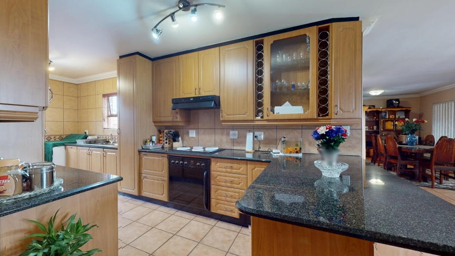 3 Bedroom Property for Sale in Dayanglen Gauteng